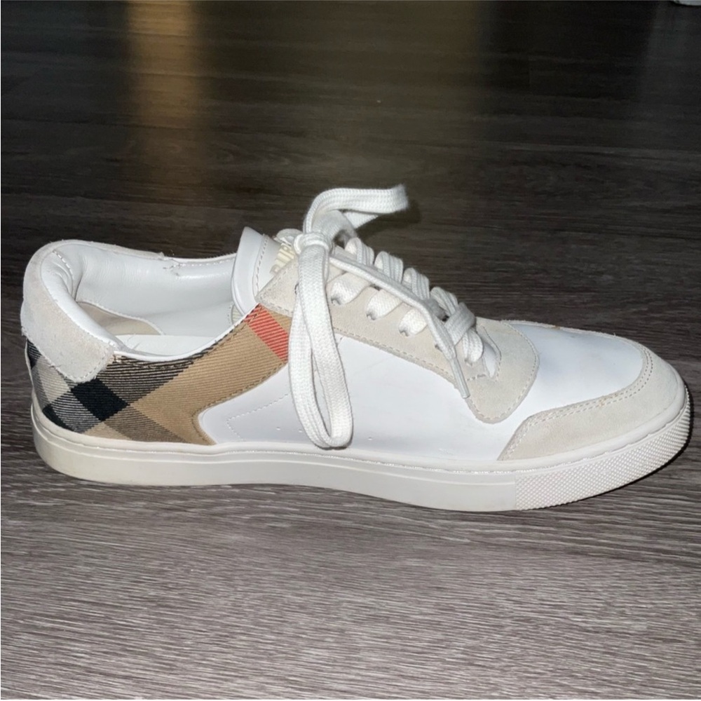 Burberry White and Beige Men's Sneakers